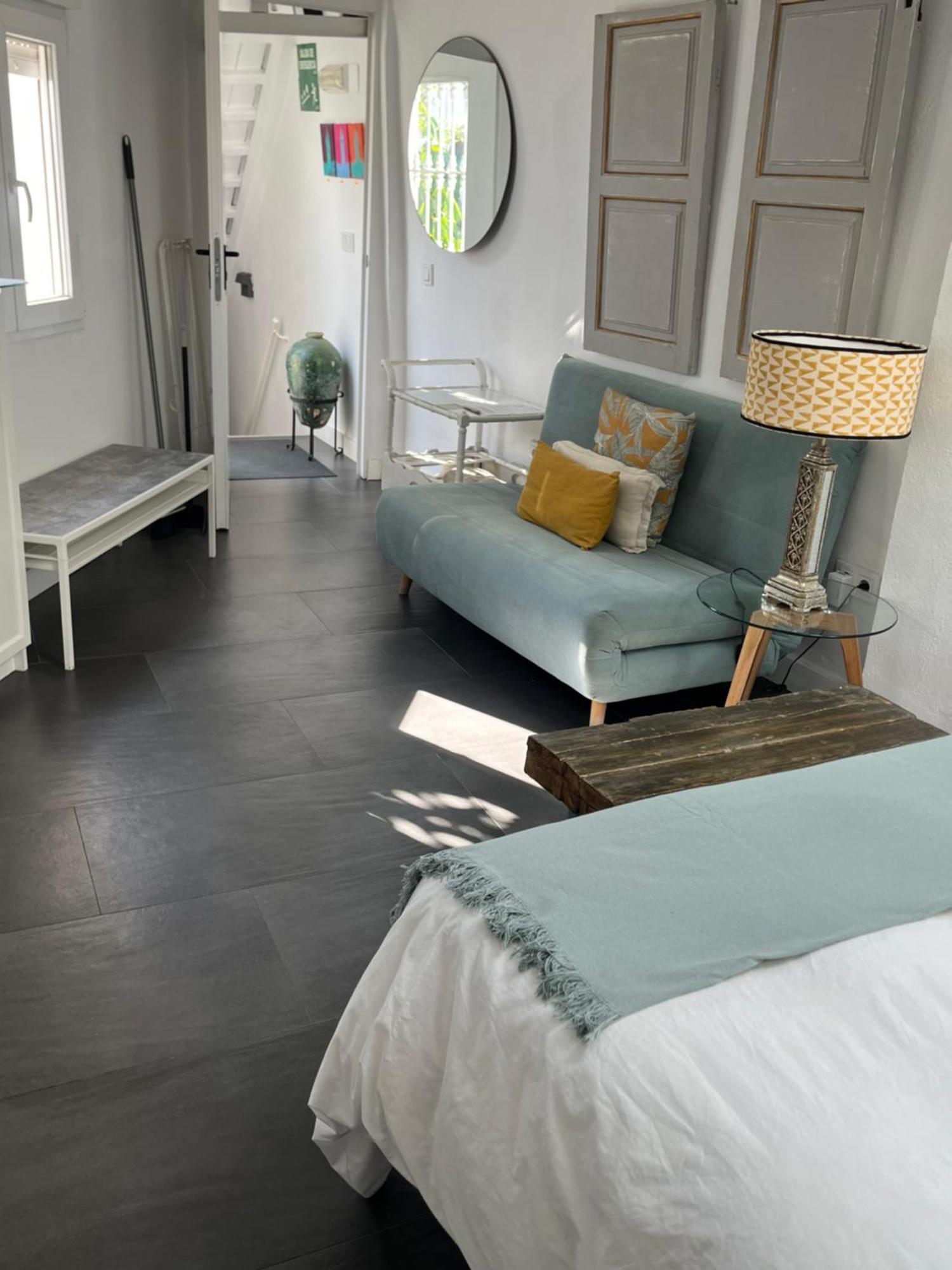 Atico Suite Con Terraza Totalmente Privada En Pleno Centro Historico De Sevilla Buitenkant foto